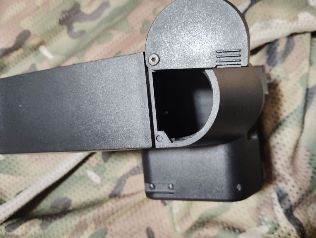 laylax P90 ボックスマガジン(1500発装弾)