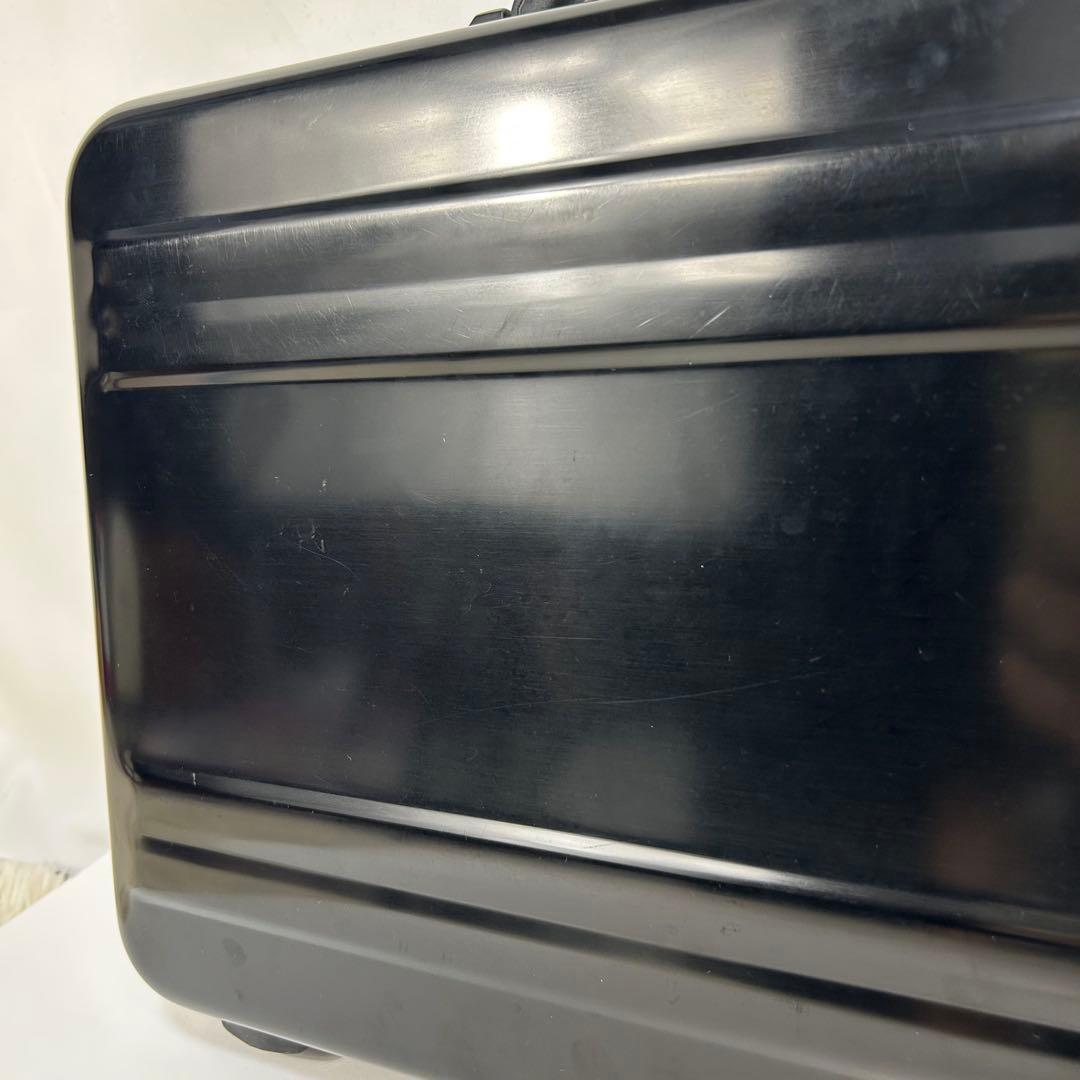 ギャランティー付き ゼロハリバートン アタッシュケース 軽量 ブラック