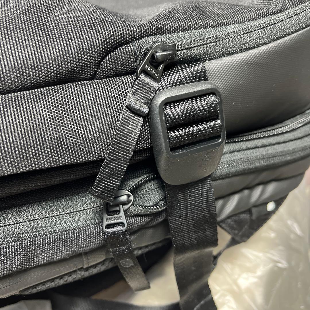 Incase A.R.C. Travel Pack ブラック