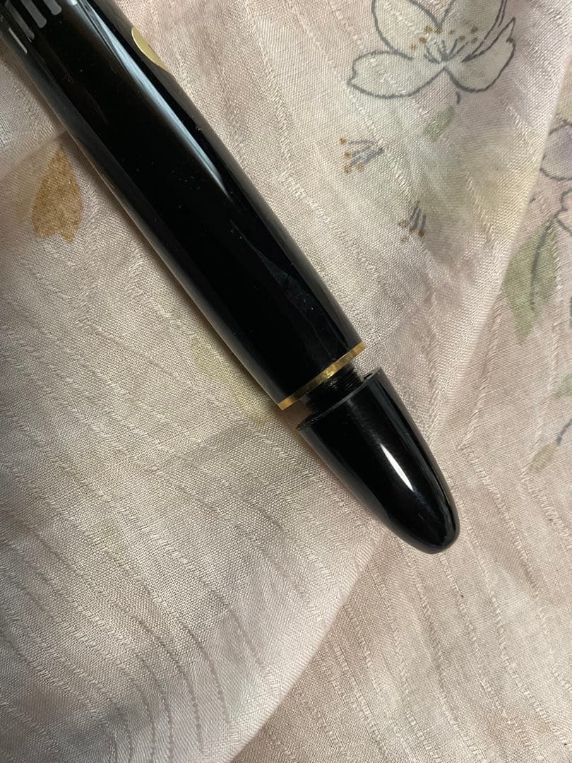 未使用？　モンブラン 万年筆 １４９ マイスターシュテュック