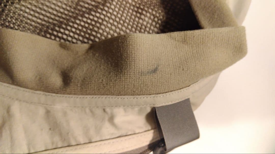 Simmsマスターベスト斜めロゴ