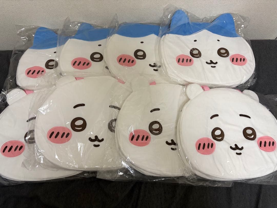 ちいかわ おかおBIGボストンバッグ　8個セット