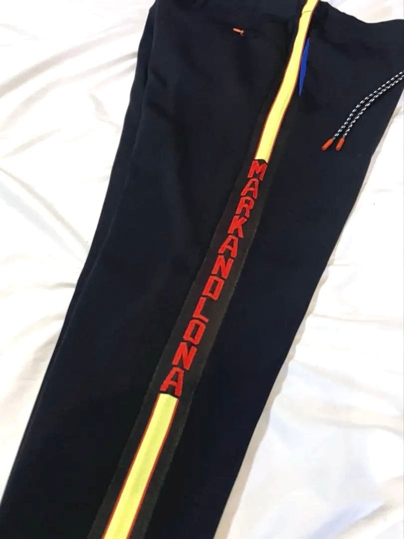 ⭐️マークアンドロナ セットアップ ブラック 黒 パーカー パンツ スカル