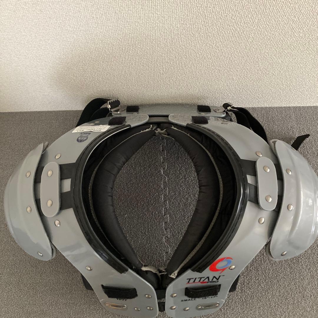 アメフト　ショルダーパッド　パッド類　ギアバッグ