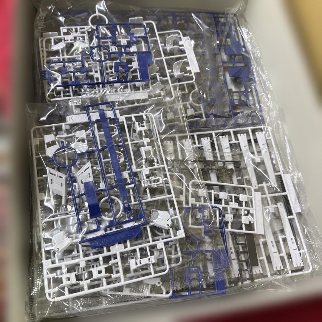 【未組立】 RX-93ff GUNDAM