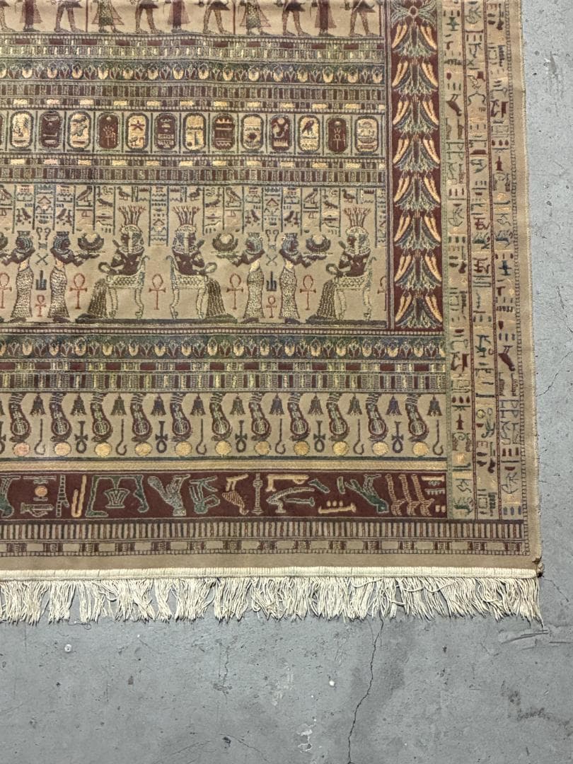 ✦エジプシャンラグ✦ 193cm×184cm　壁画ラグ 古代エジプト 大判ラグ