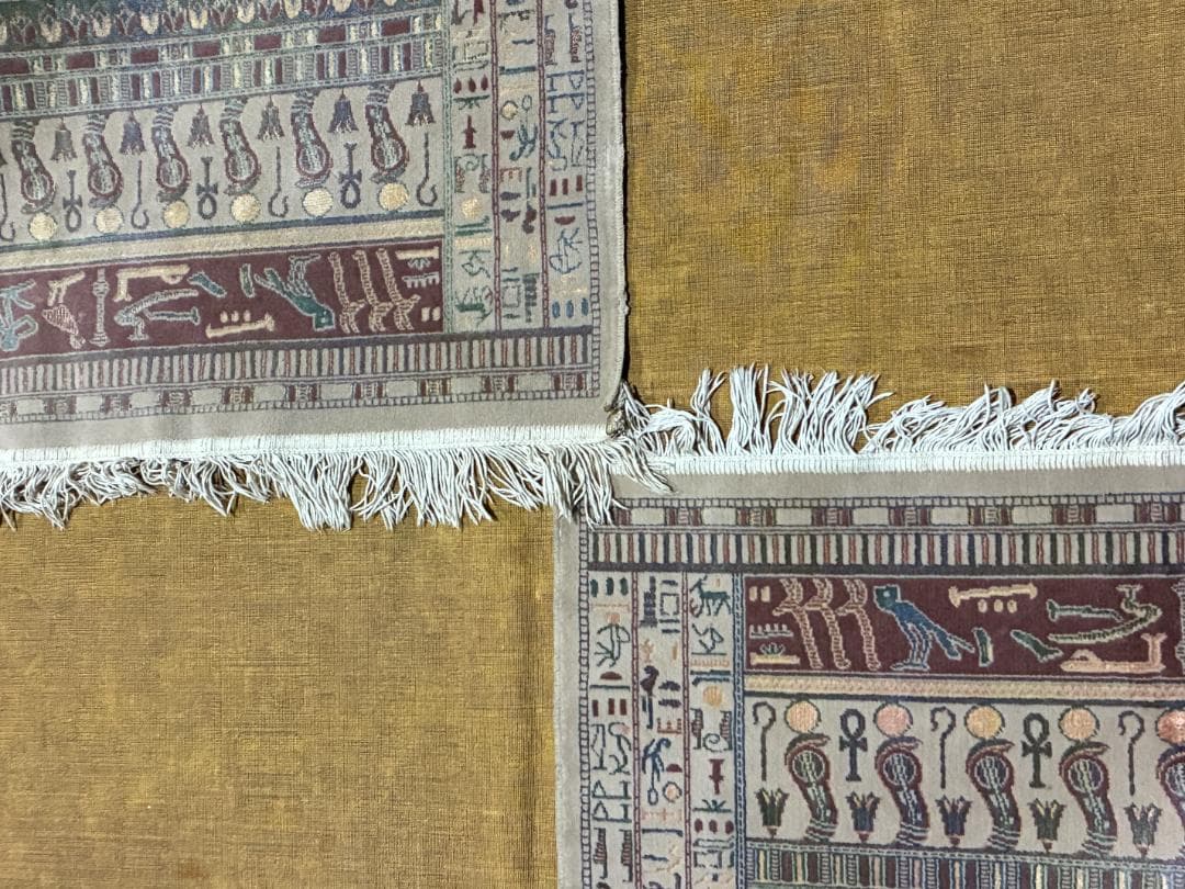 ✦エジプシャンラグ✦ 193cm×184cm　壁画ラグ 古代エジプト 大判ラグ