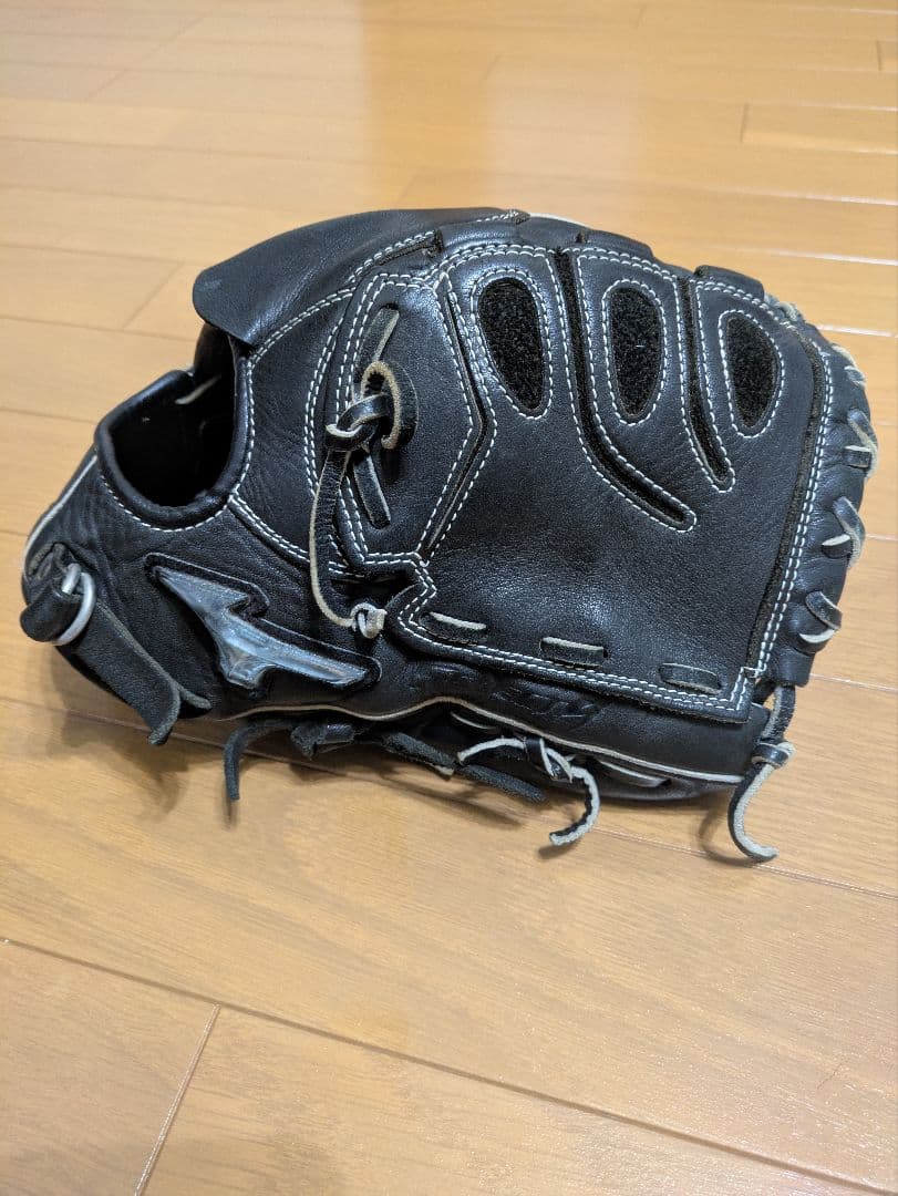 ミズノ少年 軟式用グローブ 投手用 田中将大モデル