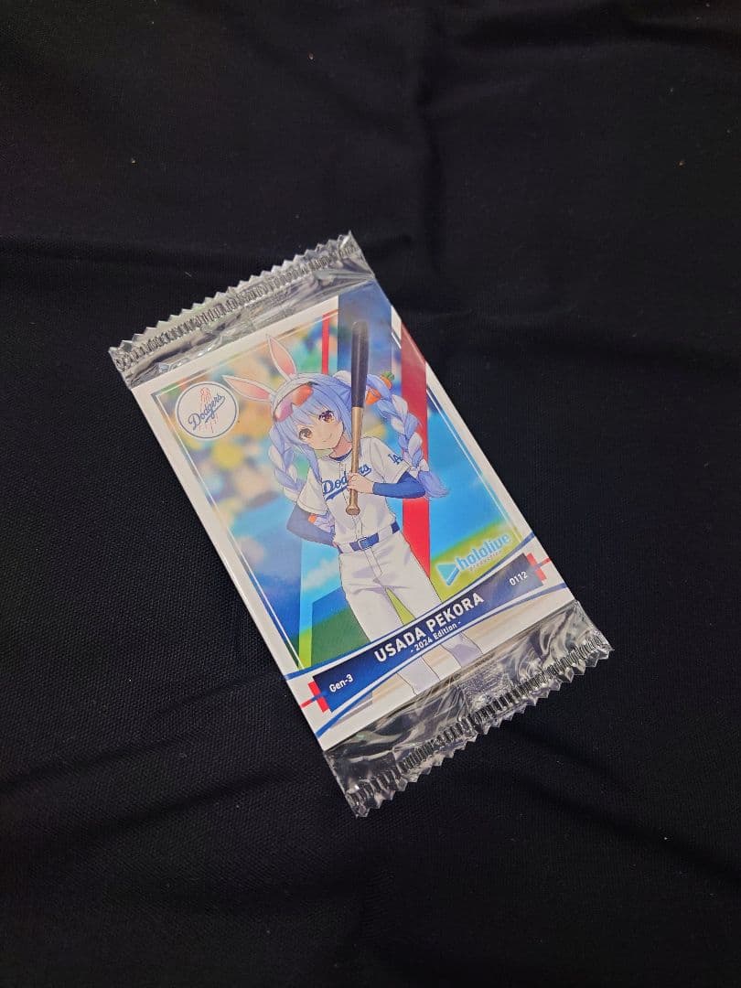 ドジャース✕ホロライブコラボ　2024（Tシャツ、キャップ、トレカ）フルセット