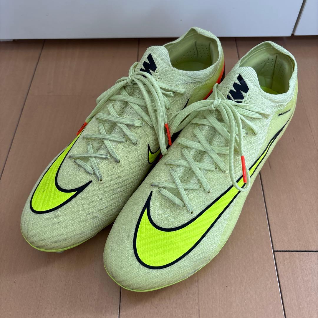 NIKEズームマーキュリアルヴェイパー 16 エリート AG-PRO27.0cm