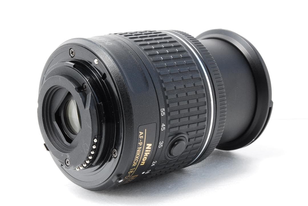 トマト❣️Bluetooth搭載❣️ ニコン Nikon D5600