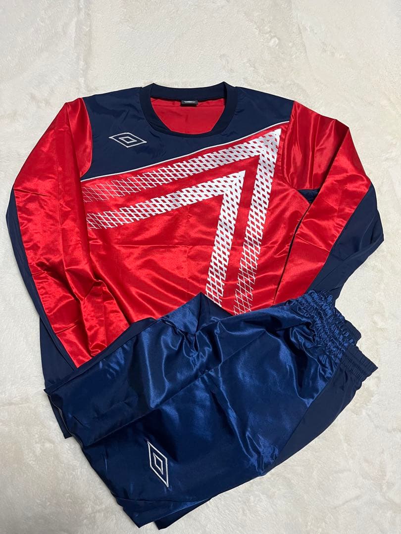 ☆美品☆ アンブロ　ナイロン　ピステ　セットアップ　日本製