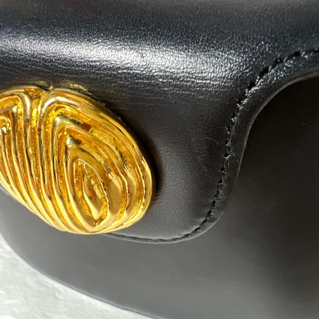 GIVENCHY バニティバッグ ブラック 未使用保管品