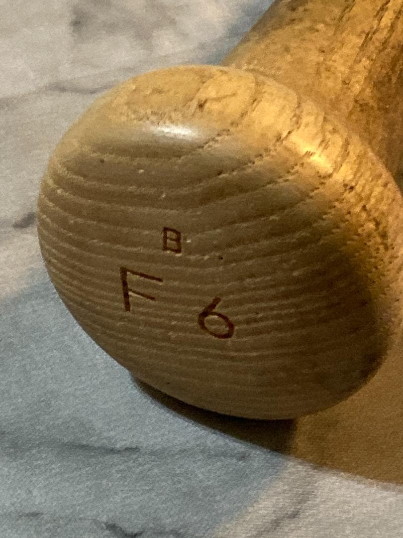 中田翔 実使用バット 直筆サイン入り