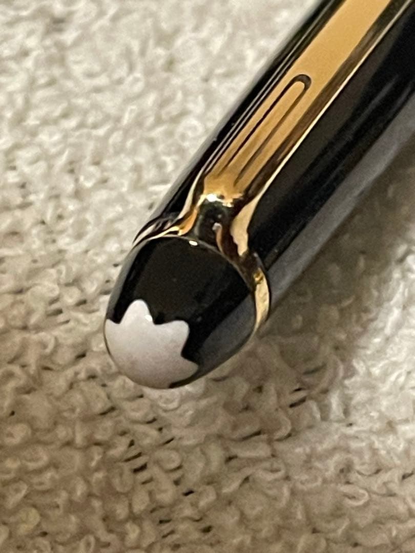 ◾️モンブラン163ボールペン◾️マイスターシュテュック クラシック◾️予備リフィル付