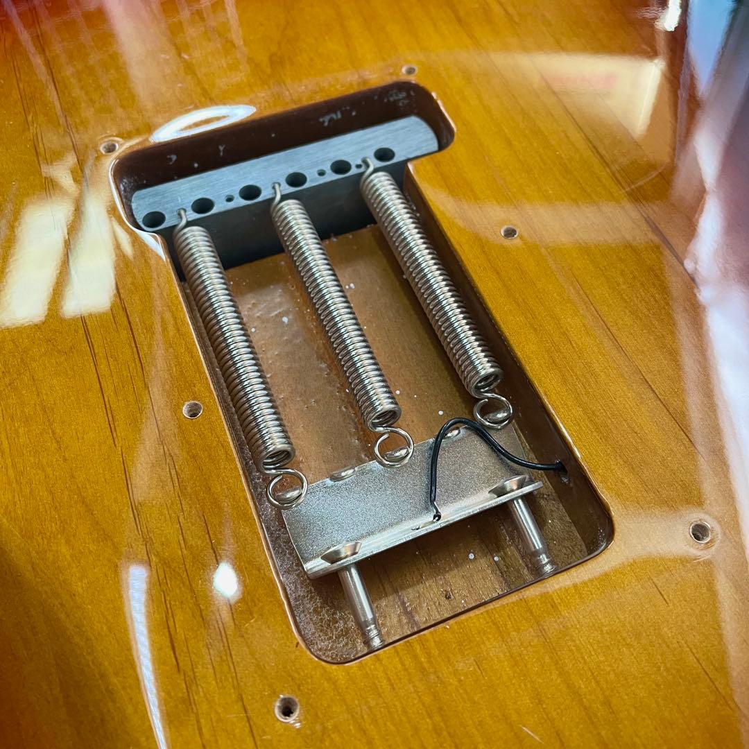 ◎ Fender Japan ストラトキャスター Qシリアル