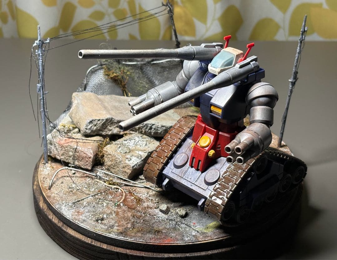 ガンタンク　GUNTANK HG 1/144 RX-75 ジオラマ　全塗装完成品