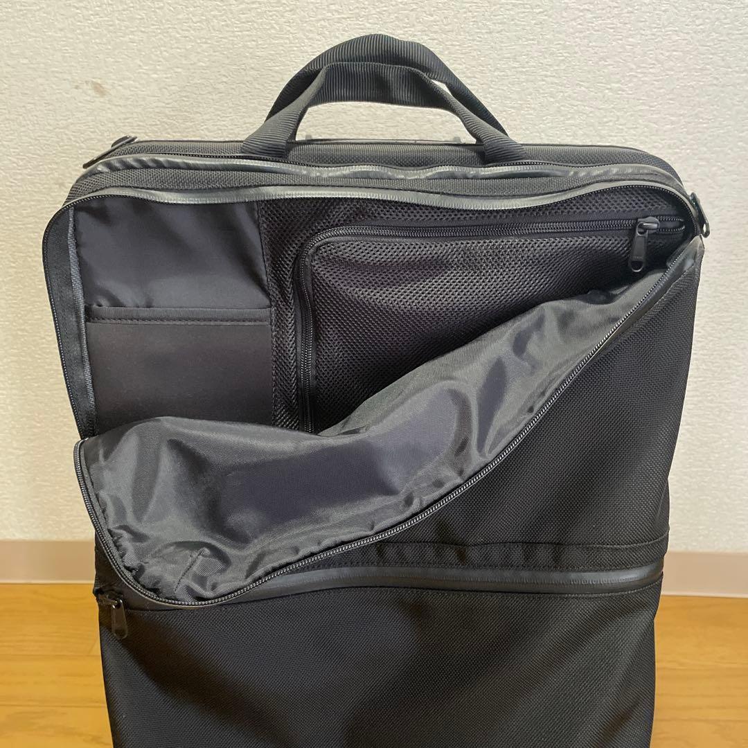 q*o様 「美品 」ノースフェイス　シャトルローラー NM81360 廃盤モデル