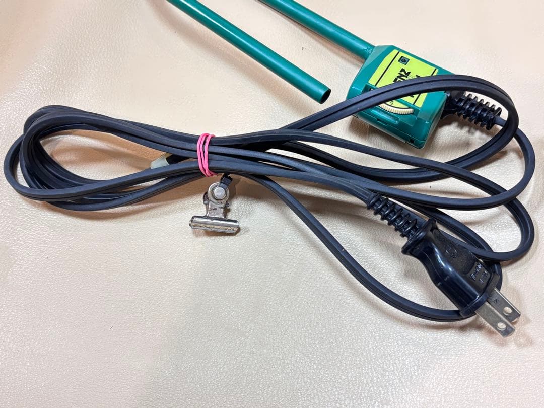 レンツアイロン　角4ミリ