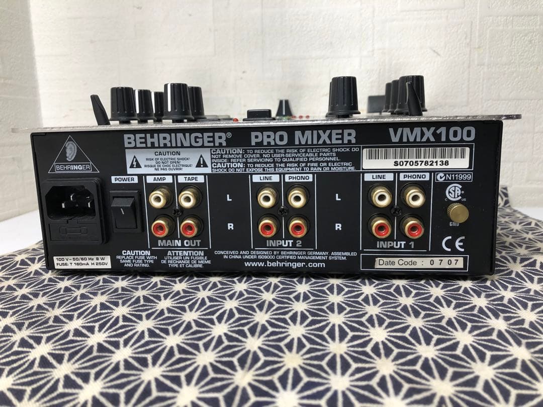 behringer ベリンガー　VMX-100