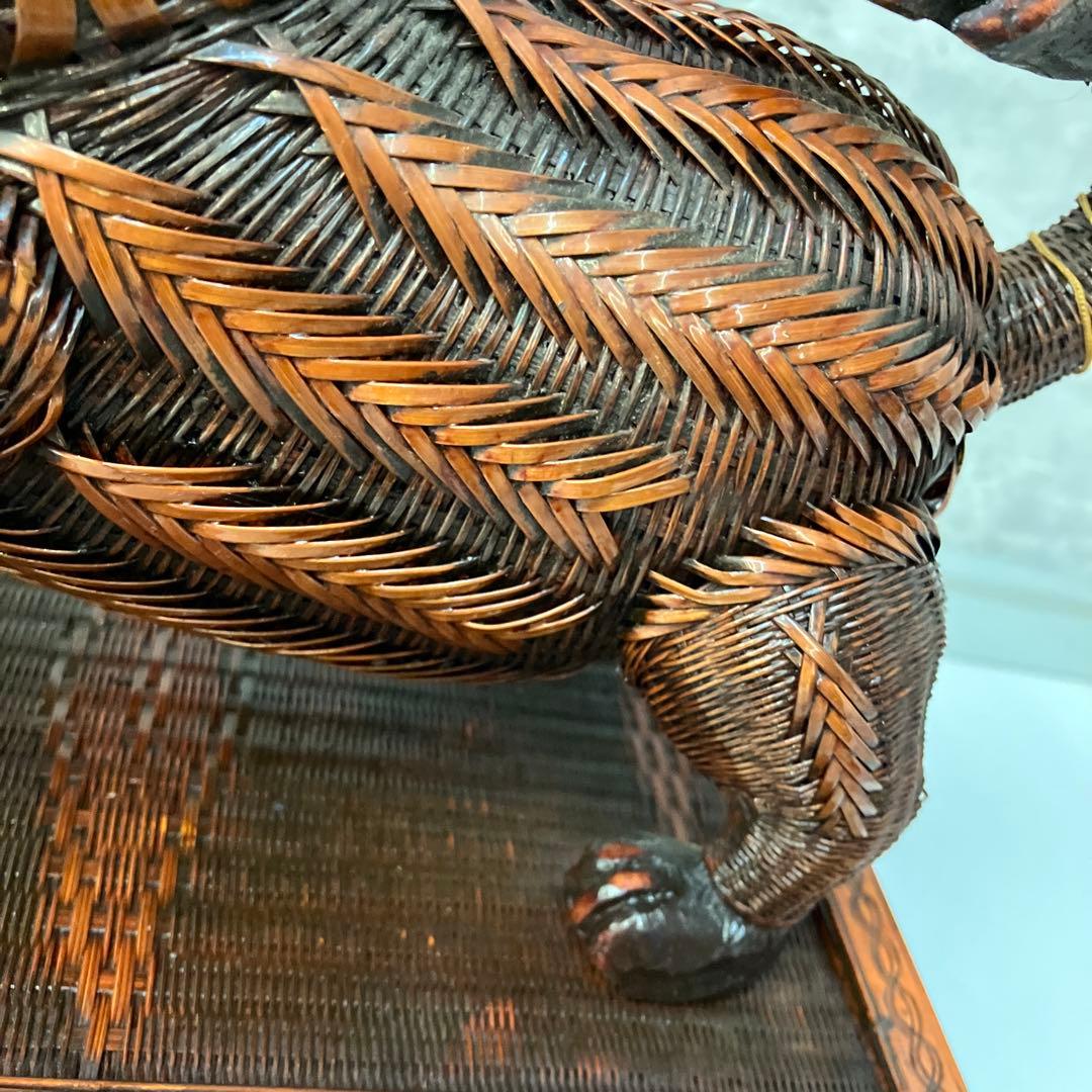 ヴィンテージ 上海手工芸品 籐製 フーフードッグ 獅子 犬 バスケット ボックス