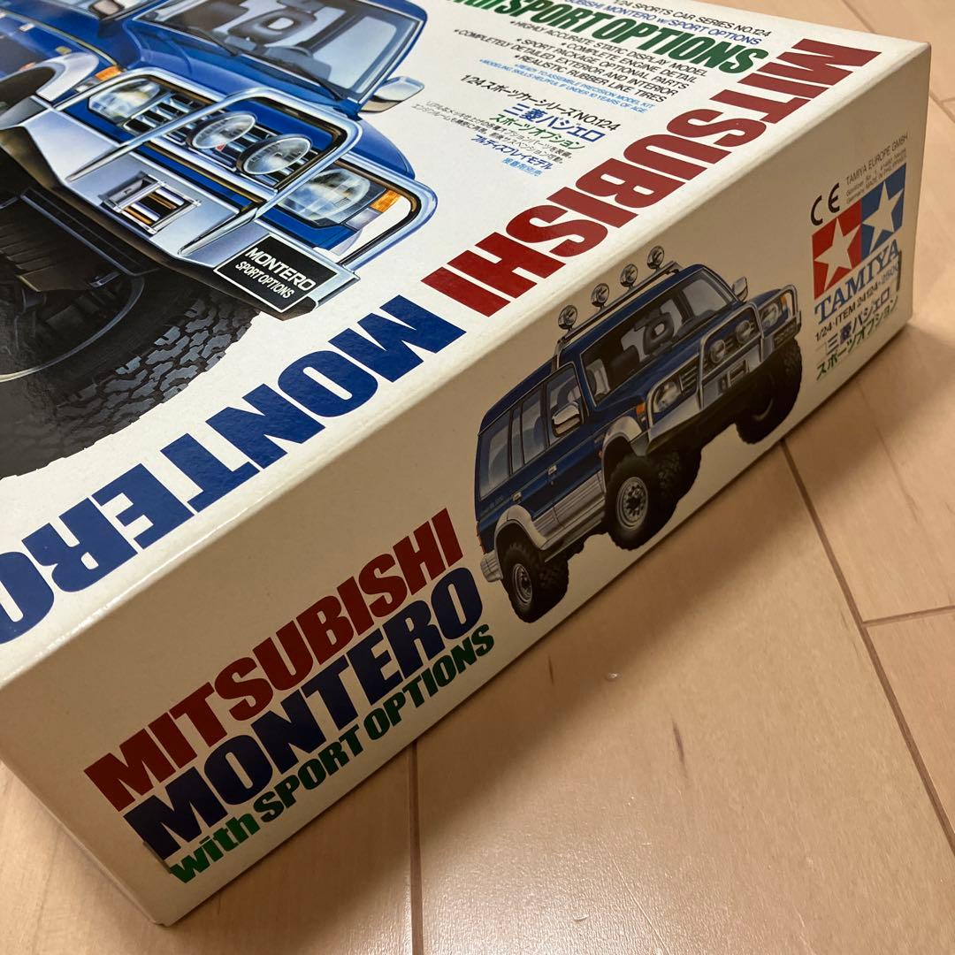 【新品未開封】 タミヤ 1/24 三菱パジェロ・スポーツオプション　ジープ　2箱