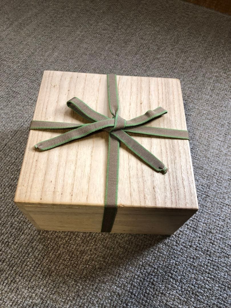 李朝　白磁　鉢　文化財管理局紙印　菓子鉢