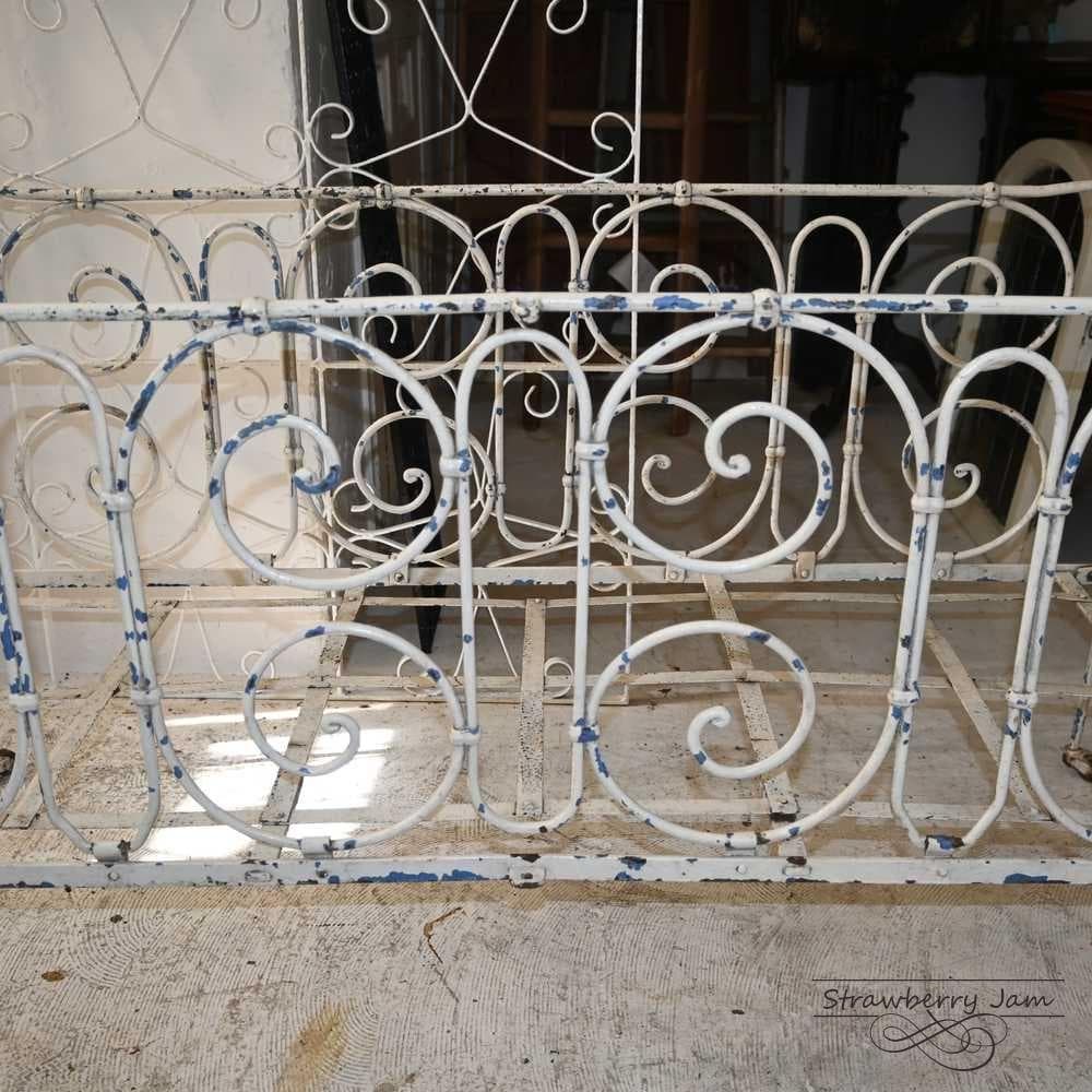 L3710-90 フランスアンティーク アイアン ガーデニング ベビーベット