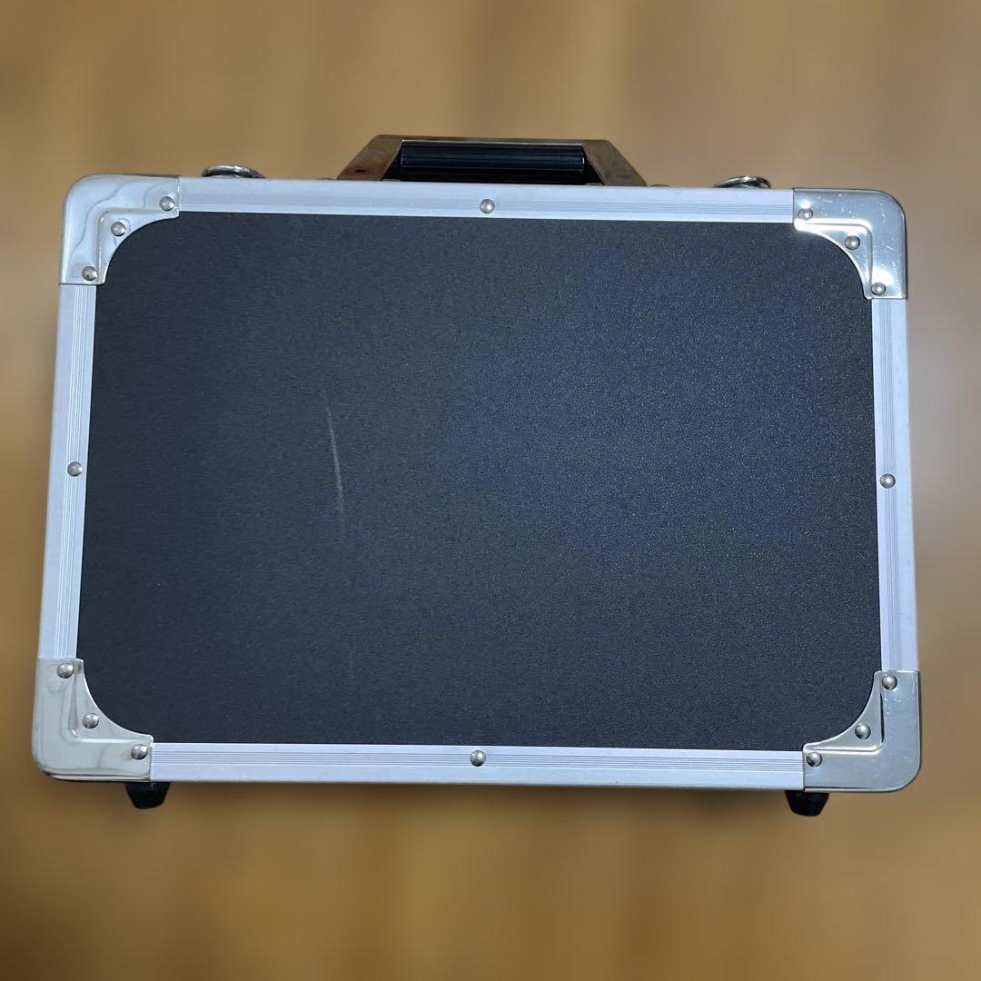 【まとめ売り】エフェクター、エフェクターボード、アダプター、パッチケーブル