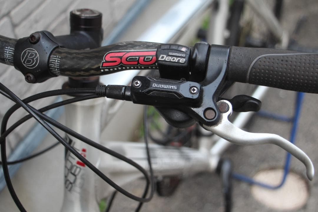 引き取り限定♪人気のSCOTT♪SUB♪CLASSIC♪前後油圧ディスクブレーキ