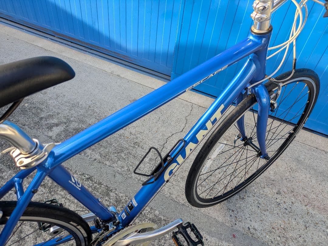 美品 GIANT ESCAPE R3 GIANT クロスバイク 名古屋配送無料