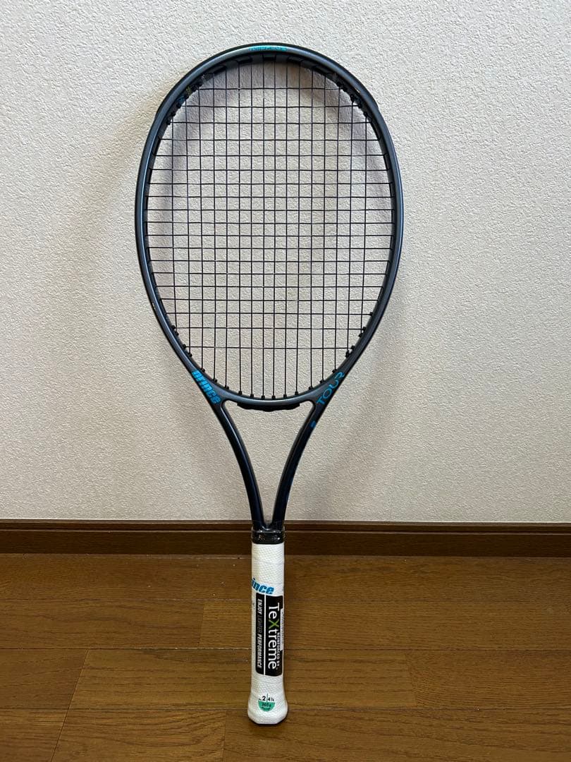 tour 100 o3 2025G2 305g 美品 ガット張りたてほぼ未使用品
