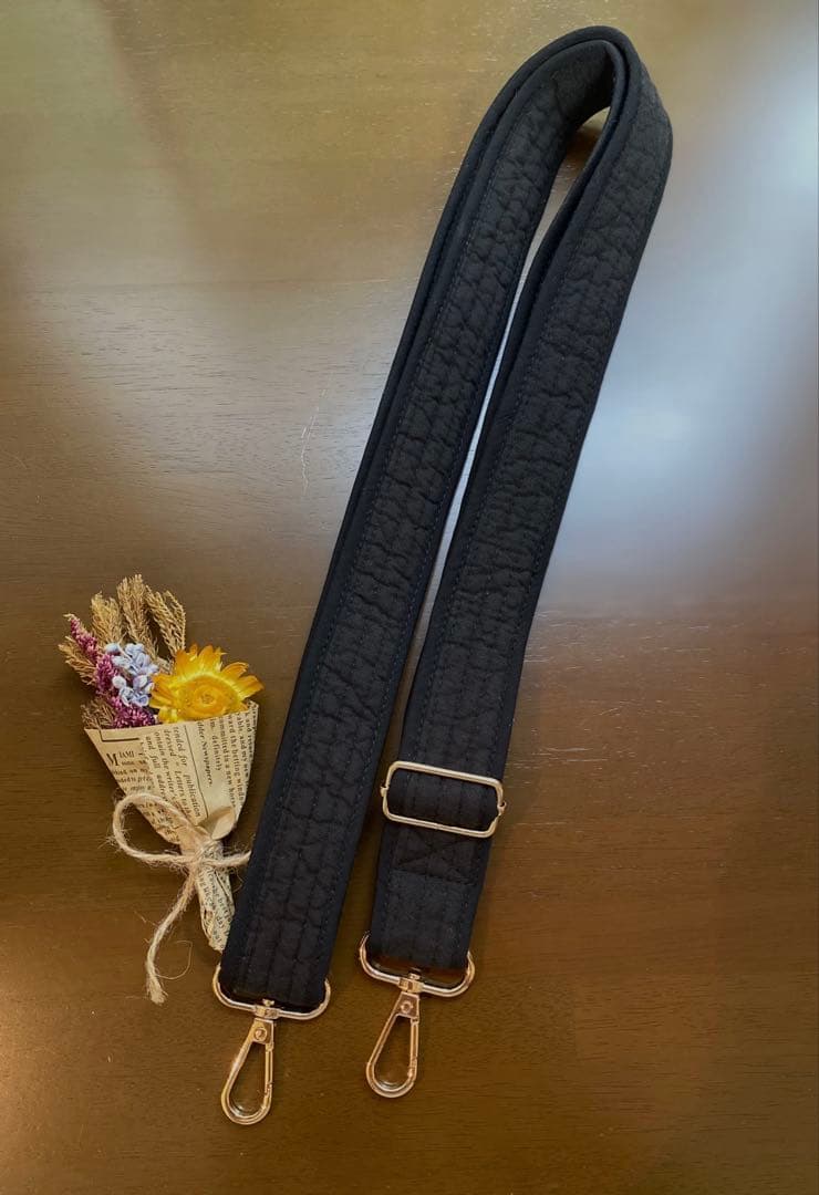 erika__ism様 3ルームズバッグ　ヌビバッグ　ポケットいっぱいバッグ