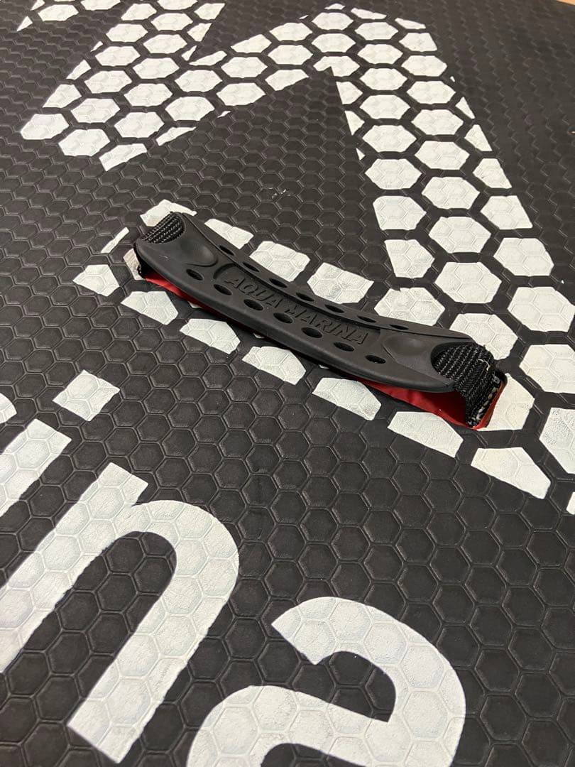 Aqua Marina Monster スタンドアップパドルボード　電動ポンプ付