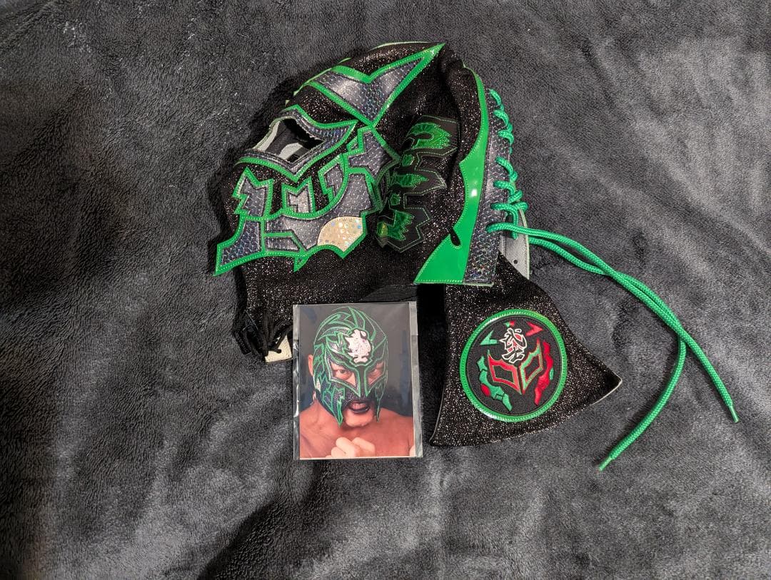 【げんじろう】元新日本プロレス　BUSHI選手　マスク