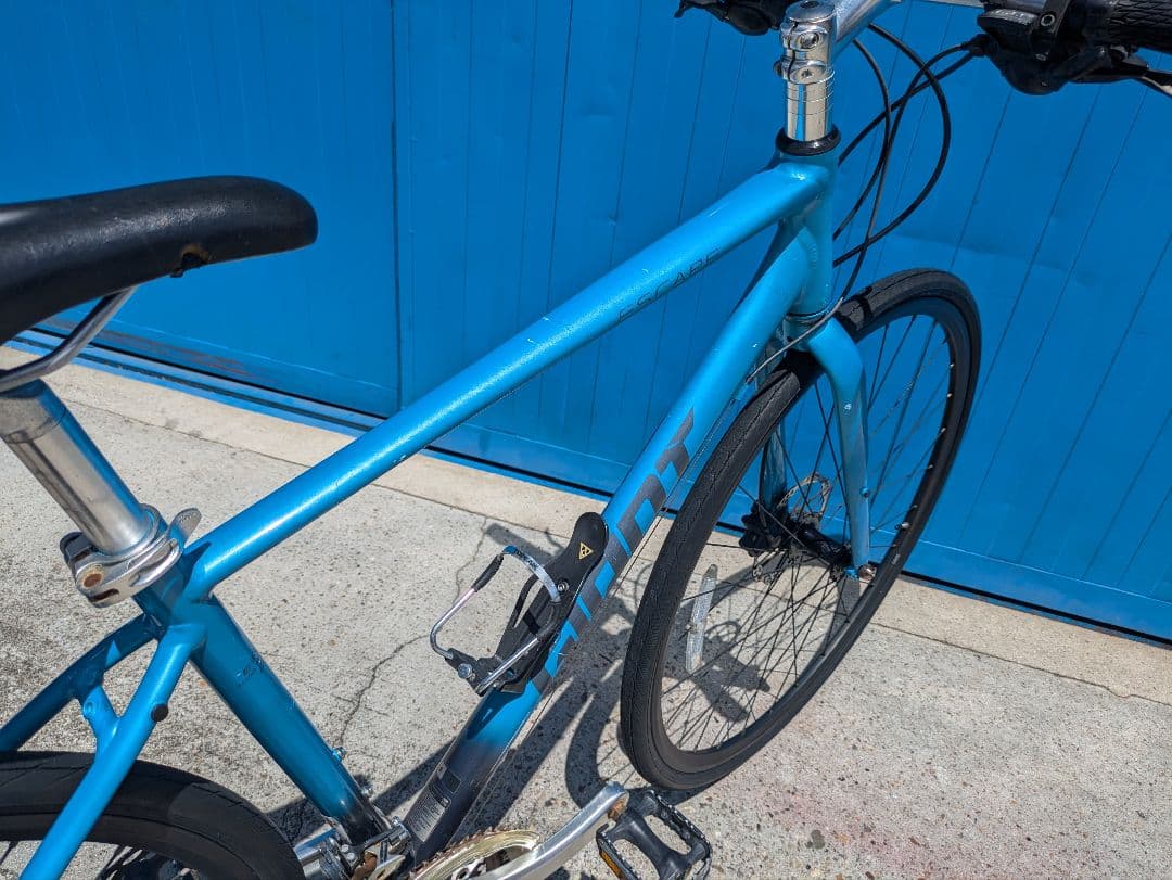 GIANT　ESCAPE 　DISC　クロスバイク　中古　自転車　名古屋配送無料