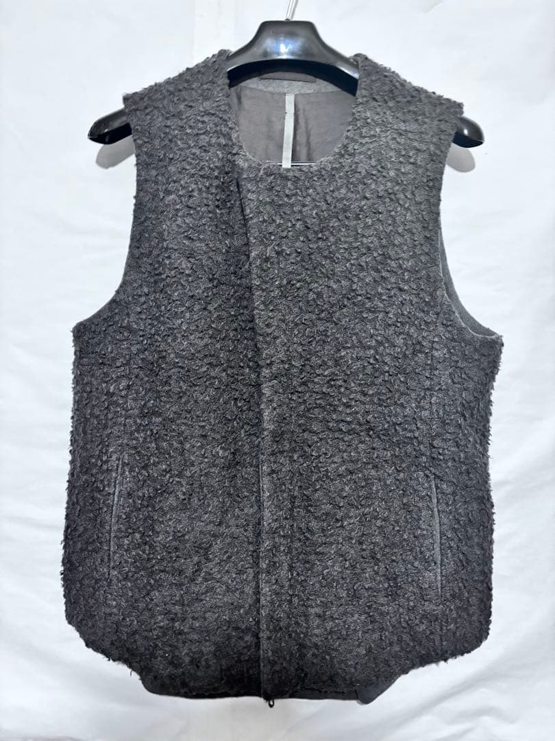 KAZUYUKI KUMAGAI フリースベスト グレー　スイス製riri