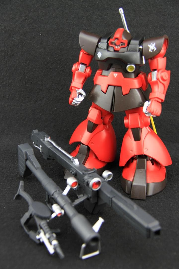 [塗装済完成品]MG 1/100 MS-09RS シャア専用リック・ドム