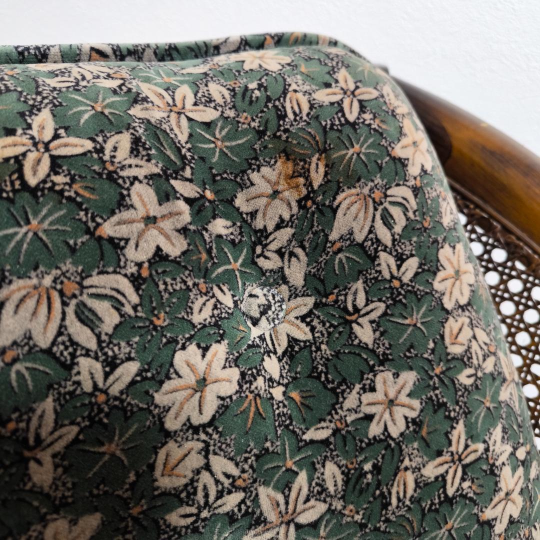 カリモク　コロニアル　一人掛けソファ　シングルソファ