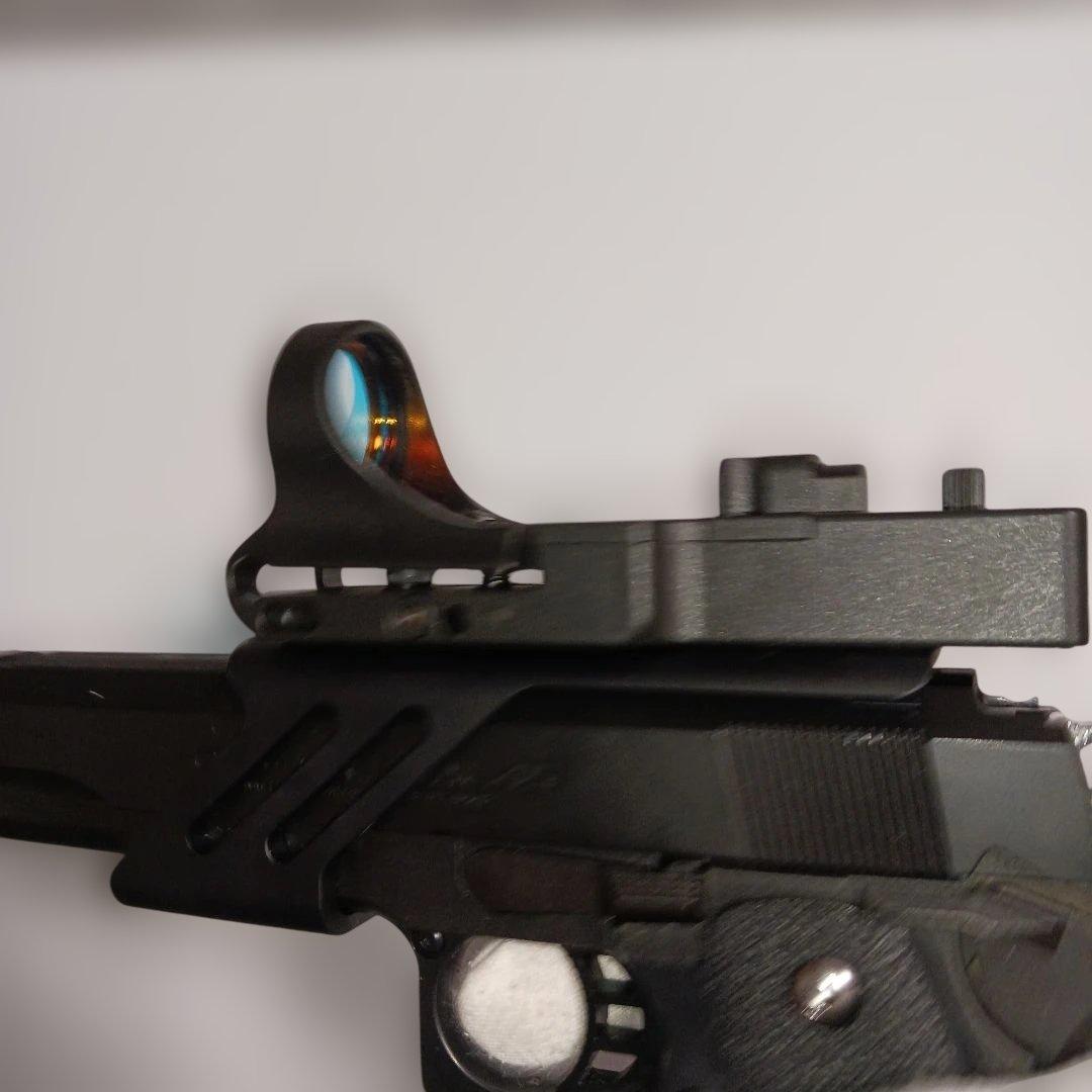 ガスガン東京マルイHi-CAPA 5.1とC-moreドットサイトのセットお得