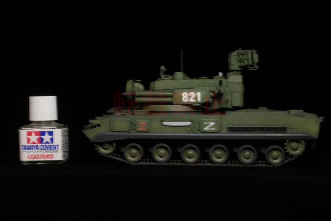 完成品 1/35 ロシア軍 2S6M 自走式対空砲 プラモデル パンダホビー