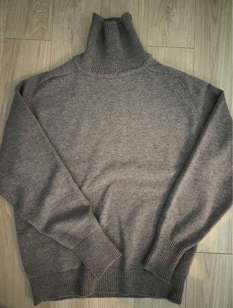 定価4万 Herill ブラックシープタートルネック 2023FW 最終値下げ！