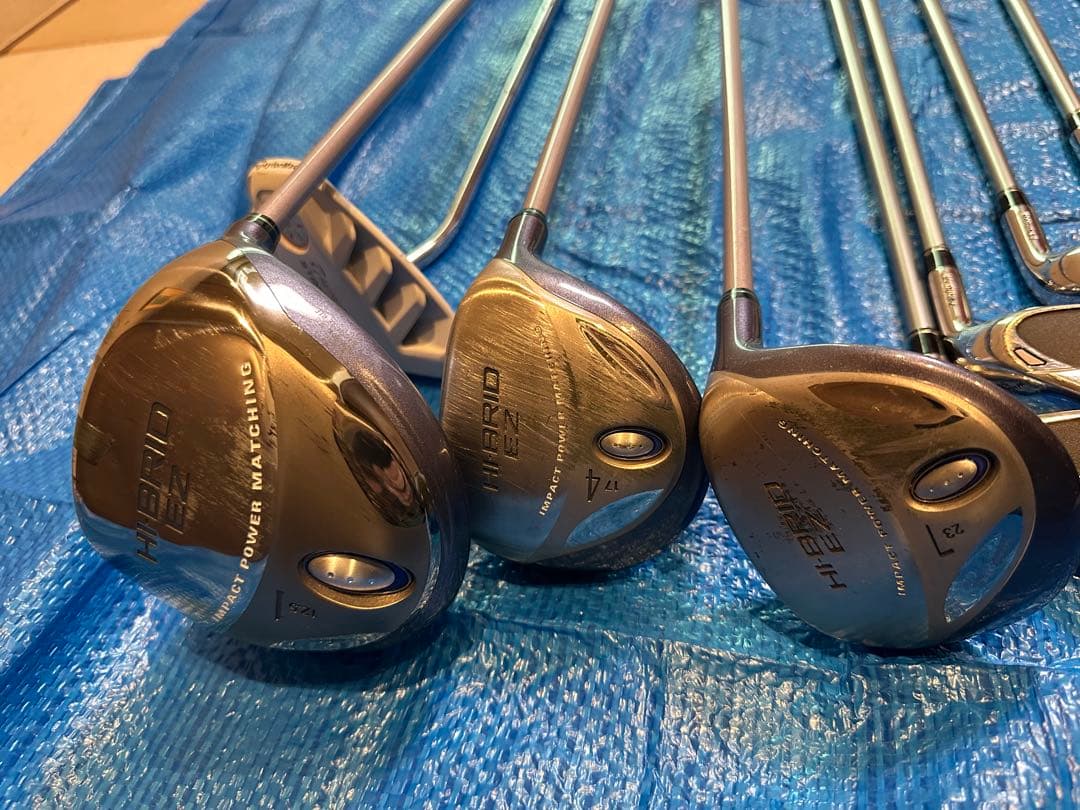 komekko　H-BRID レッドキャディバッグ+ゴルフセット