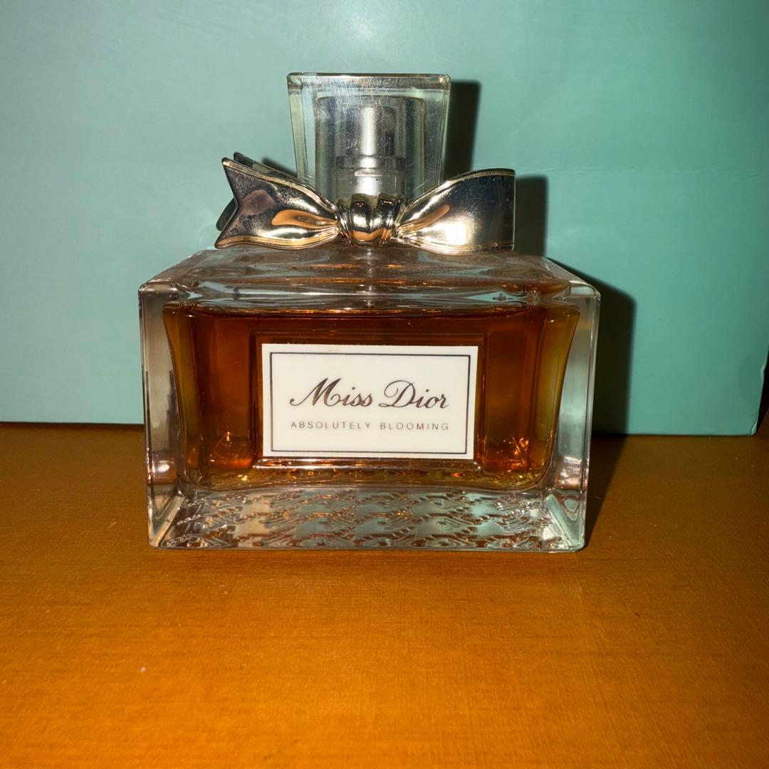 【廃盤、正規品】ミスディオール　アブソリュートリーブルーミング