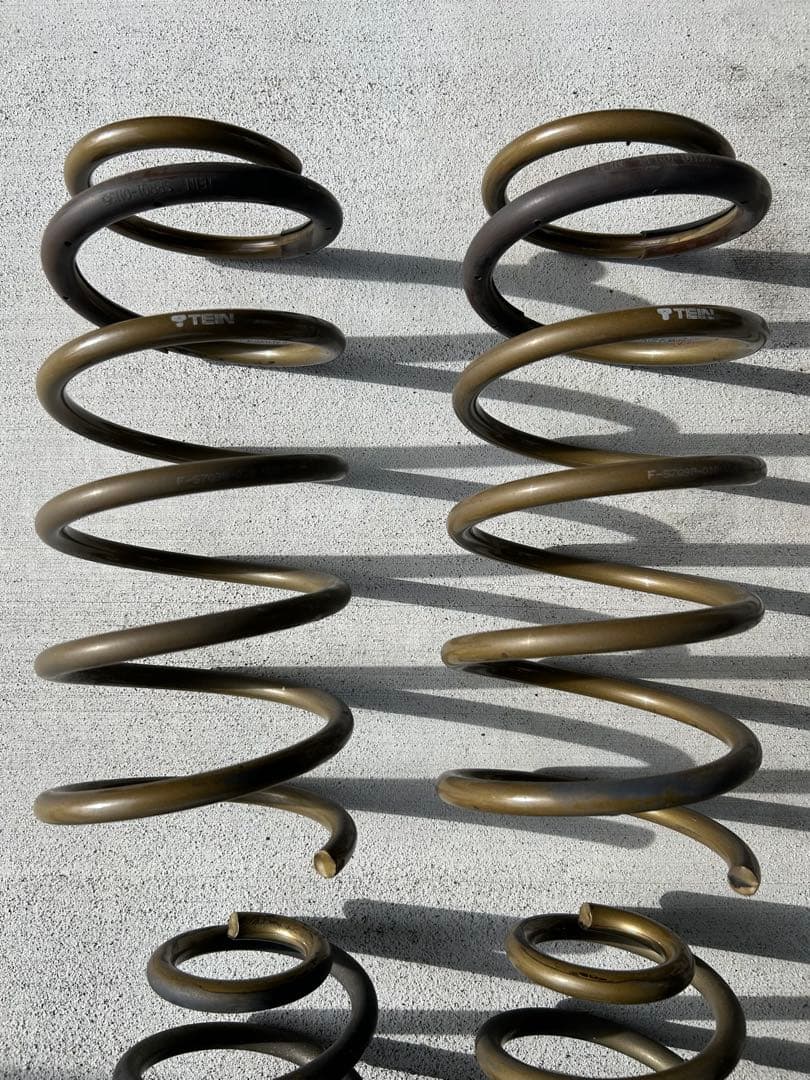 TEIN HIGH TECH ダウンサス 80 ヴォクシー ノア エスクァイア