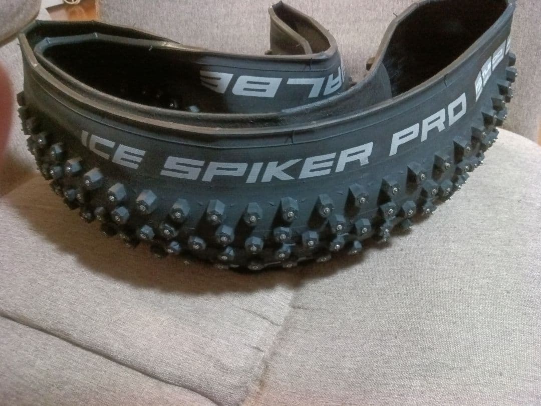 SCHWALBE ICE SPIKER PRO 27.5 ２本 スパイクタイヤ
