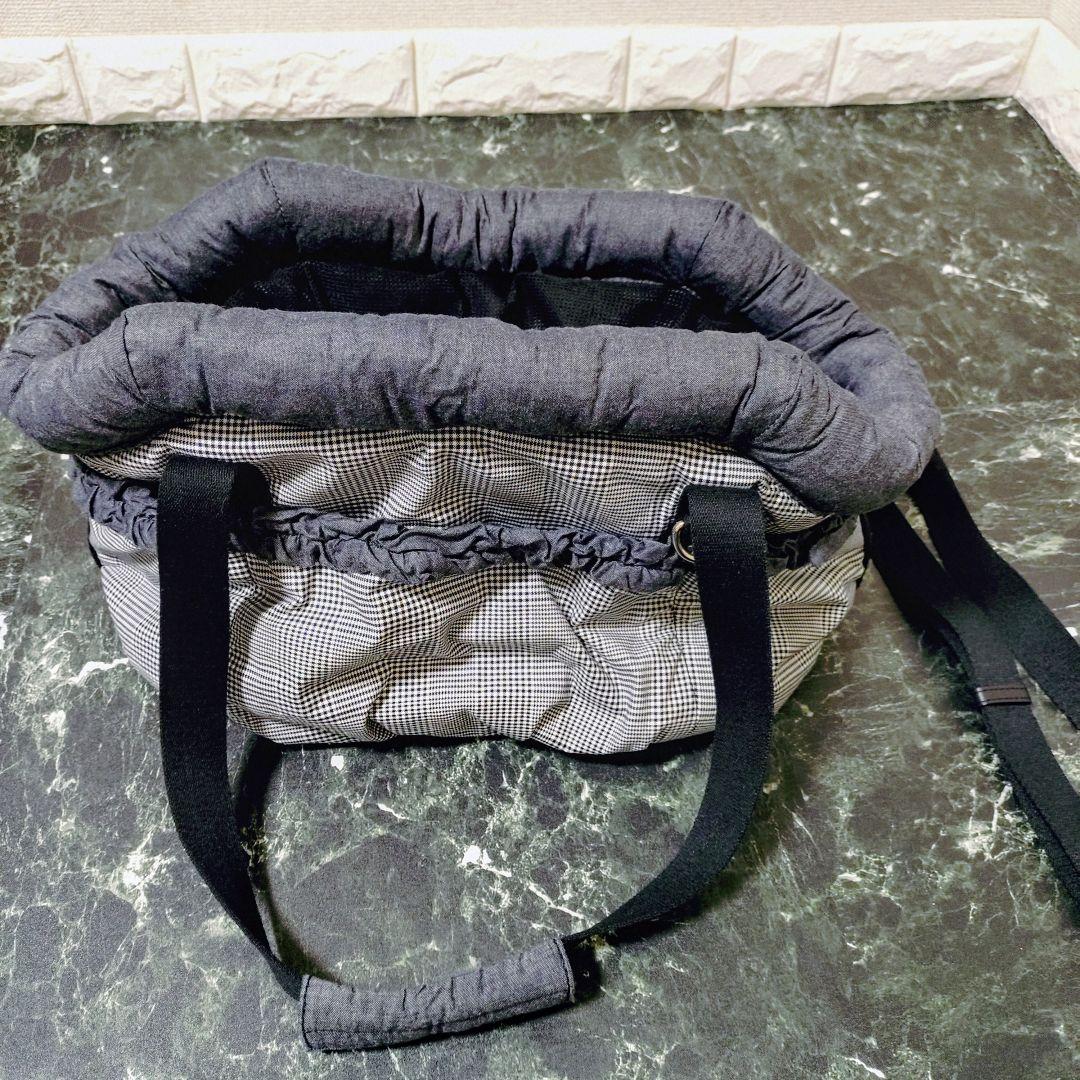 Luxe birdie ピクニックキャリー　モノトーン　斜め掛け可能　軽量