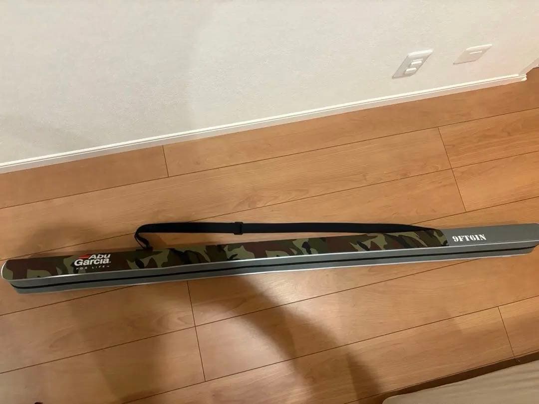 ロッド2本 ケース付き　シマノ　アブガルシア