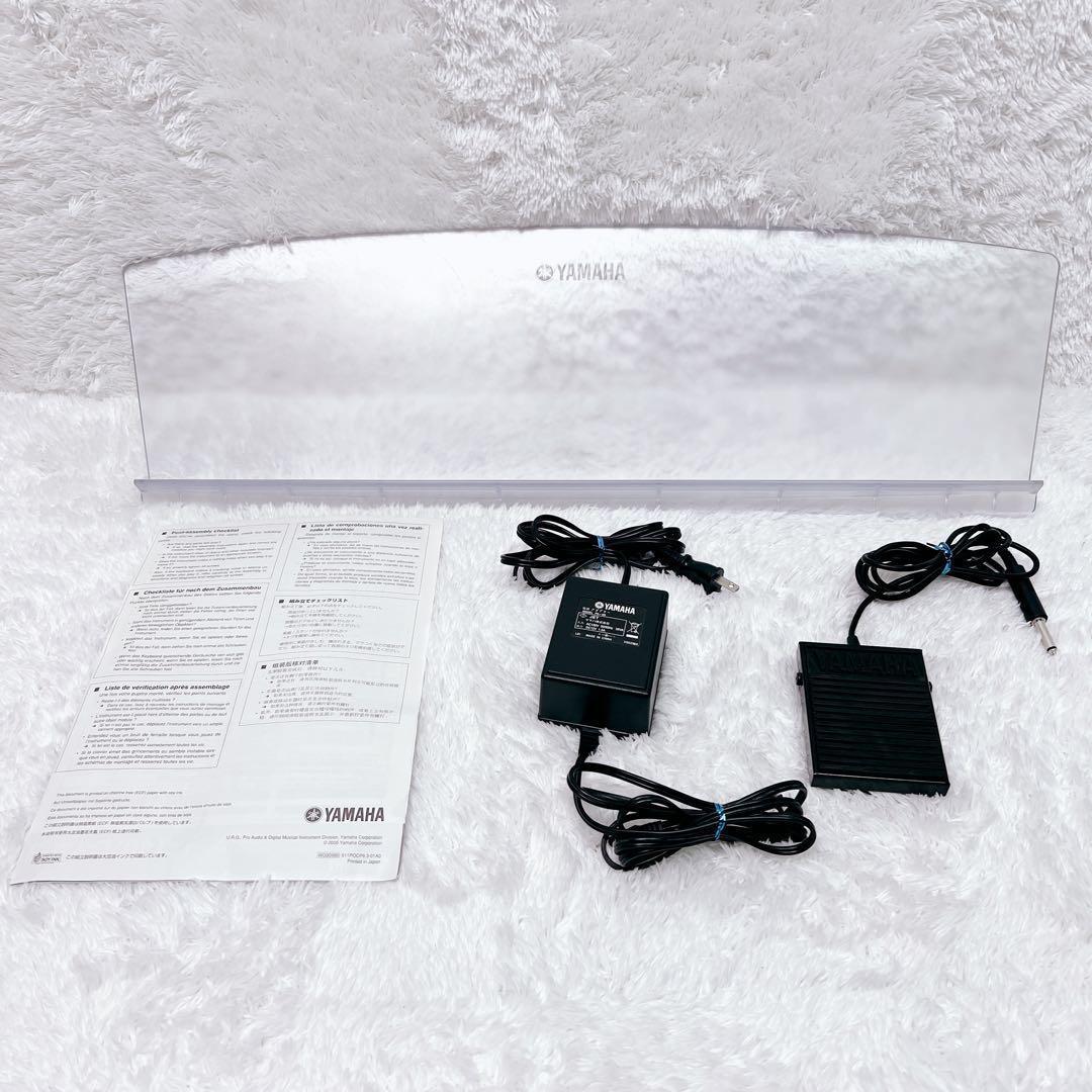 ✨ま✨　電子ピアノ　88鍵盤　ペダル付き　譜面立て付き