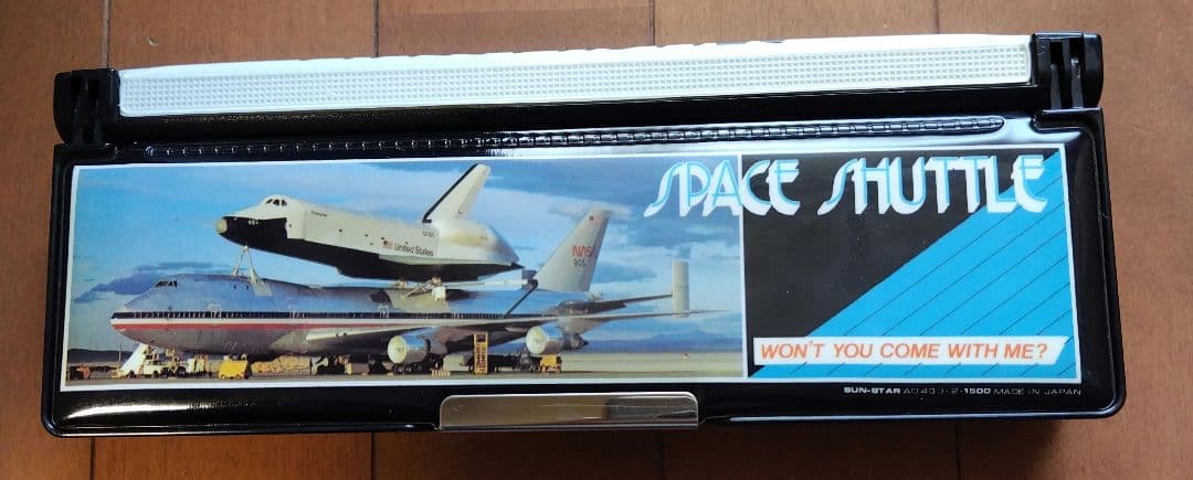 スペースシャトル　５面マチック筆入